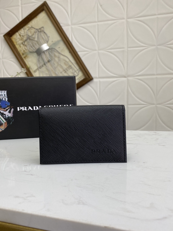 プラダ財布コピー正面デザイン